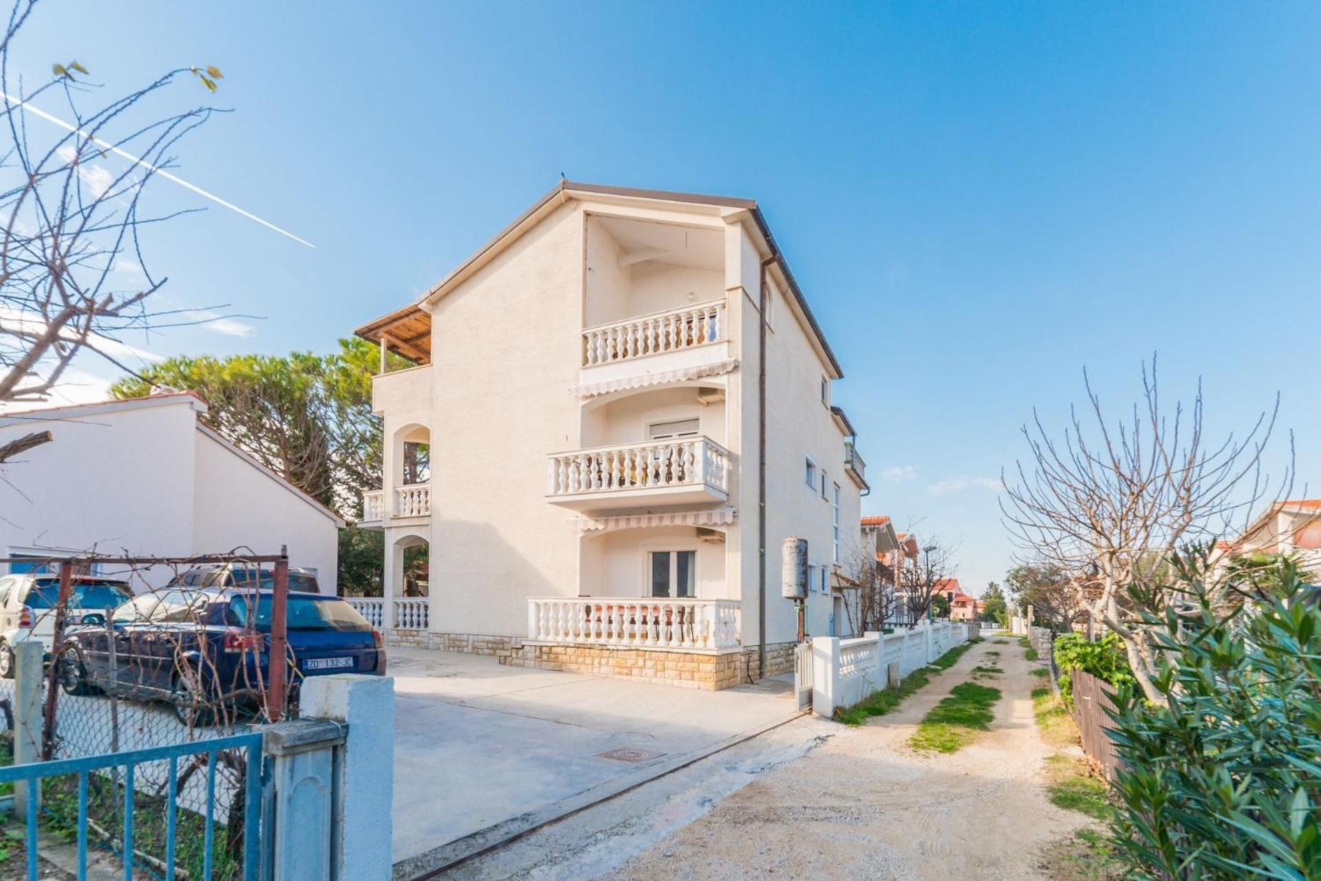 Apartments Ivica - With Parking Nin Exterior foto