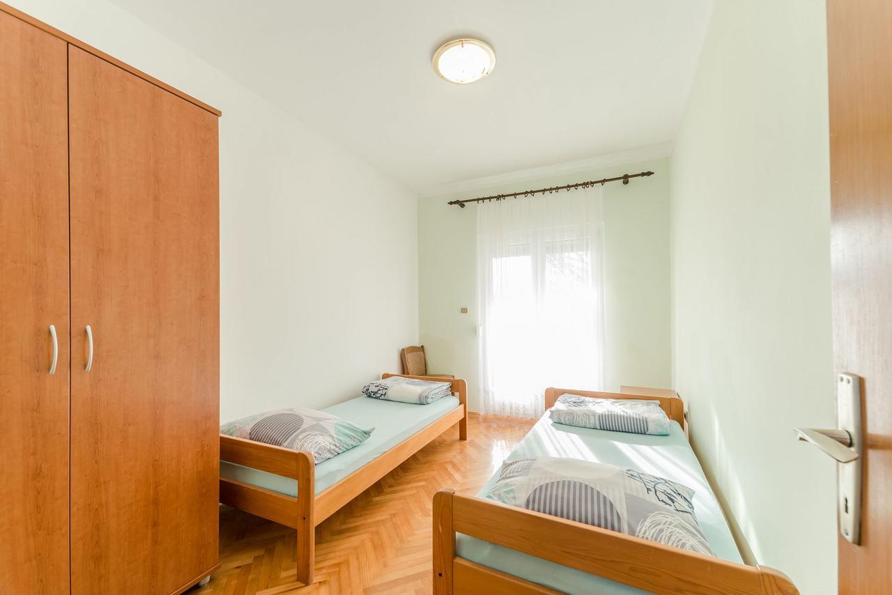 Apartments Ivica - With Parking Nin Exterior foto